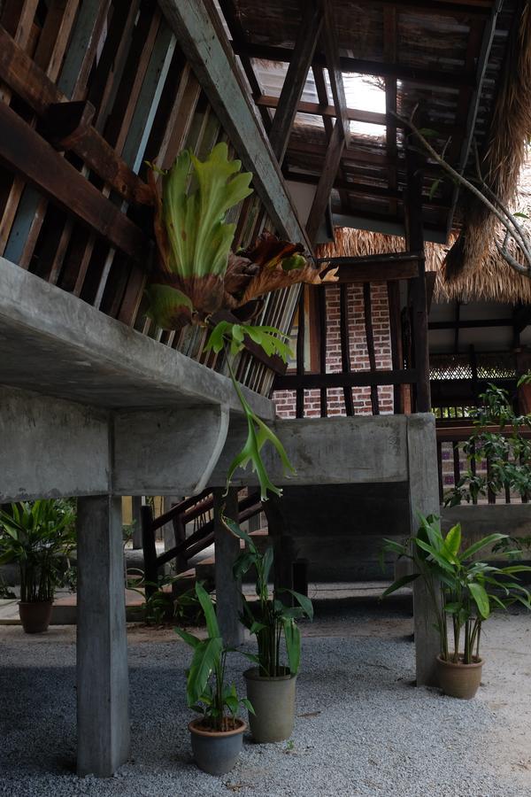 Panji Panji Tropical Wooden Home Pantai Cenang  Exterior foto